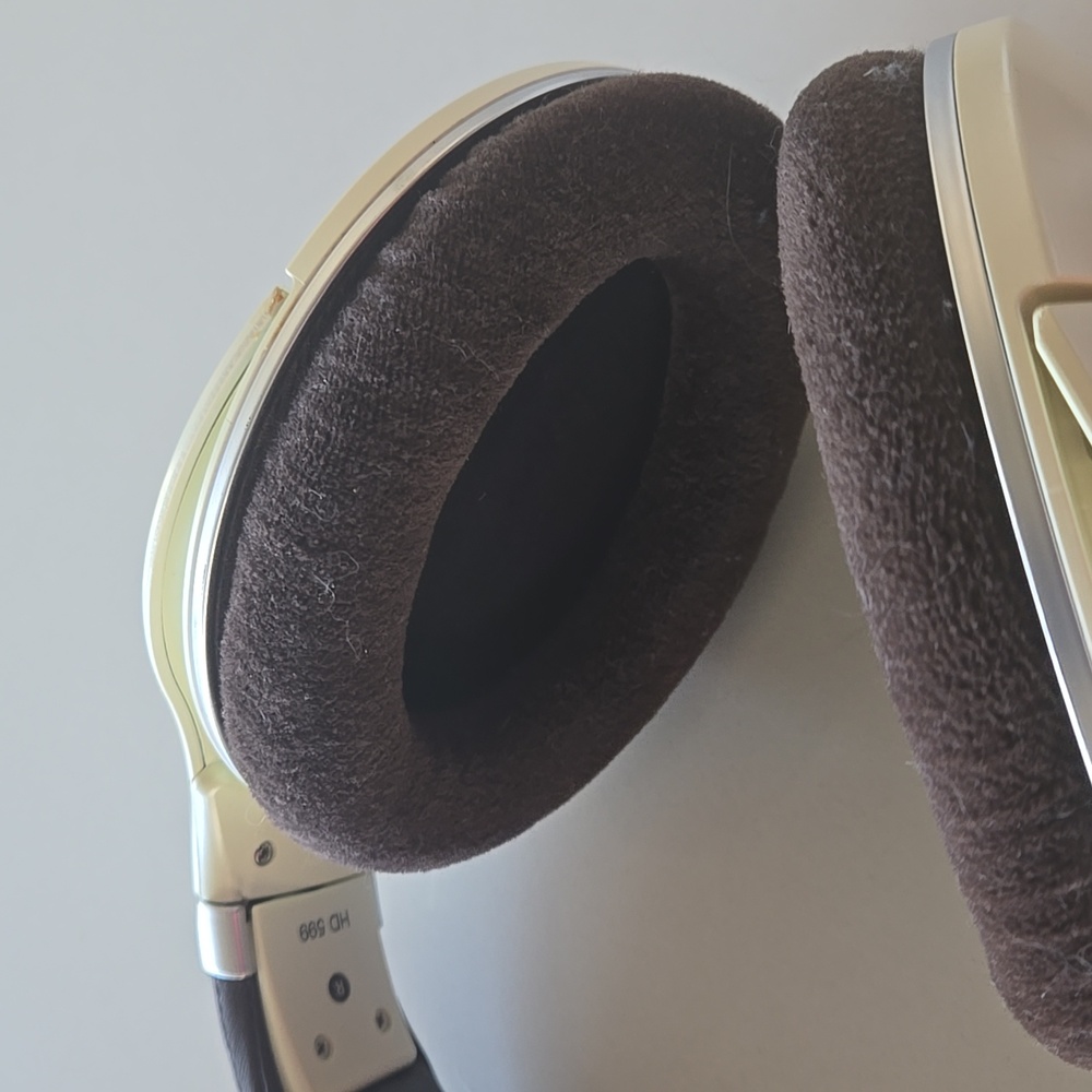 Sennheiser Audio HDD 599 Headphones - Picture 5 of 7
